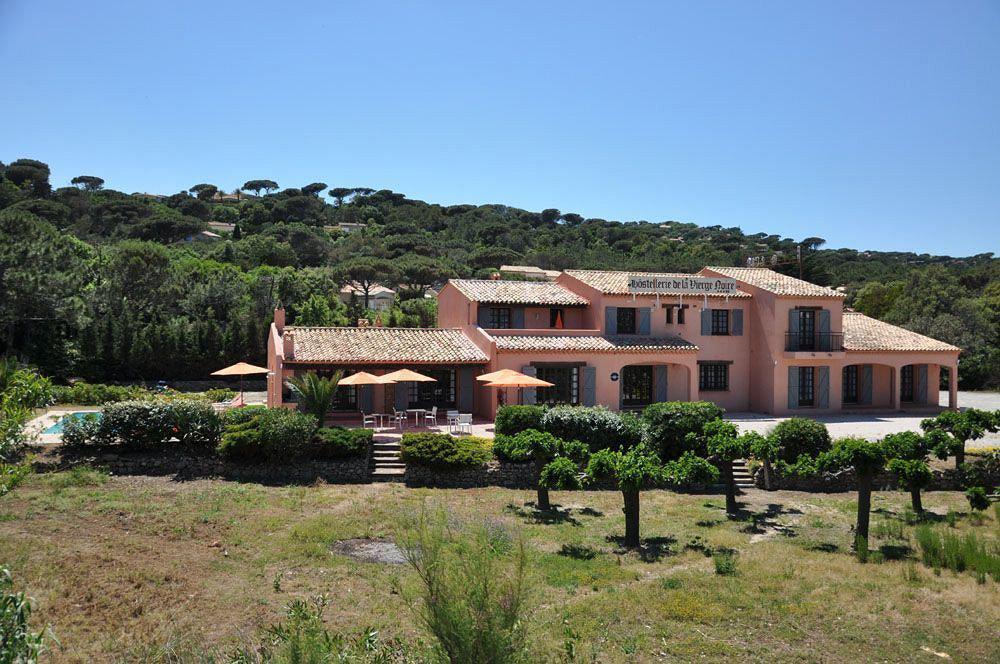 Hotel De La Vierge Noire Σαιντ-Μαξίμ Εξωτερικό φωτογραφία