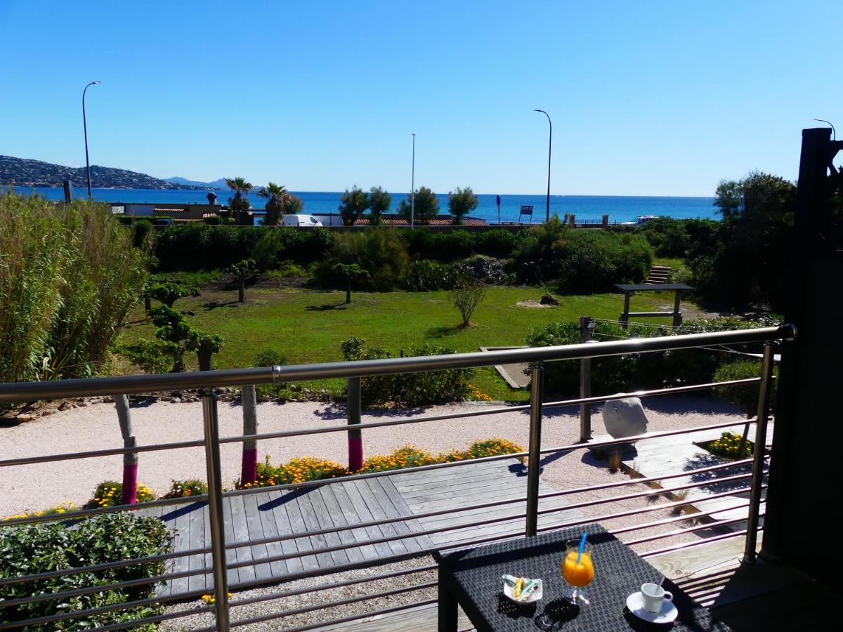 Hotel De La Vierge Noire Σαιντ-Μαξίμ Εξωτερικό φωτογραφία